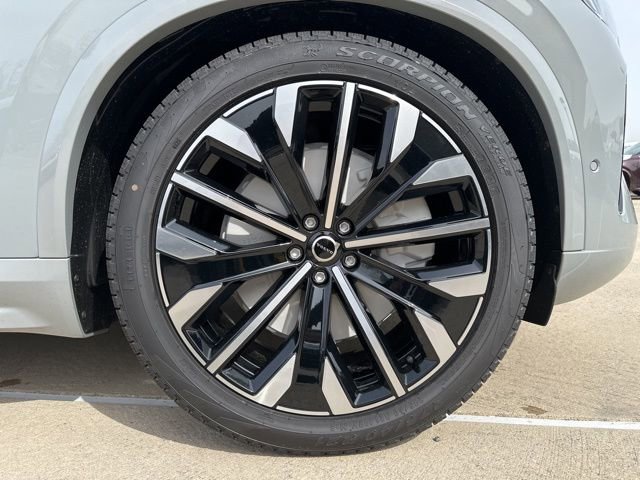 New 2026 Volvo XC90 T8 Ultra image 9