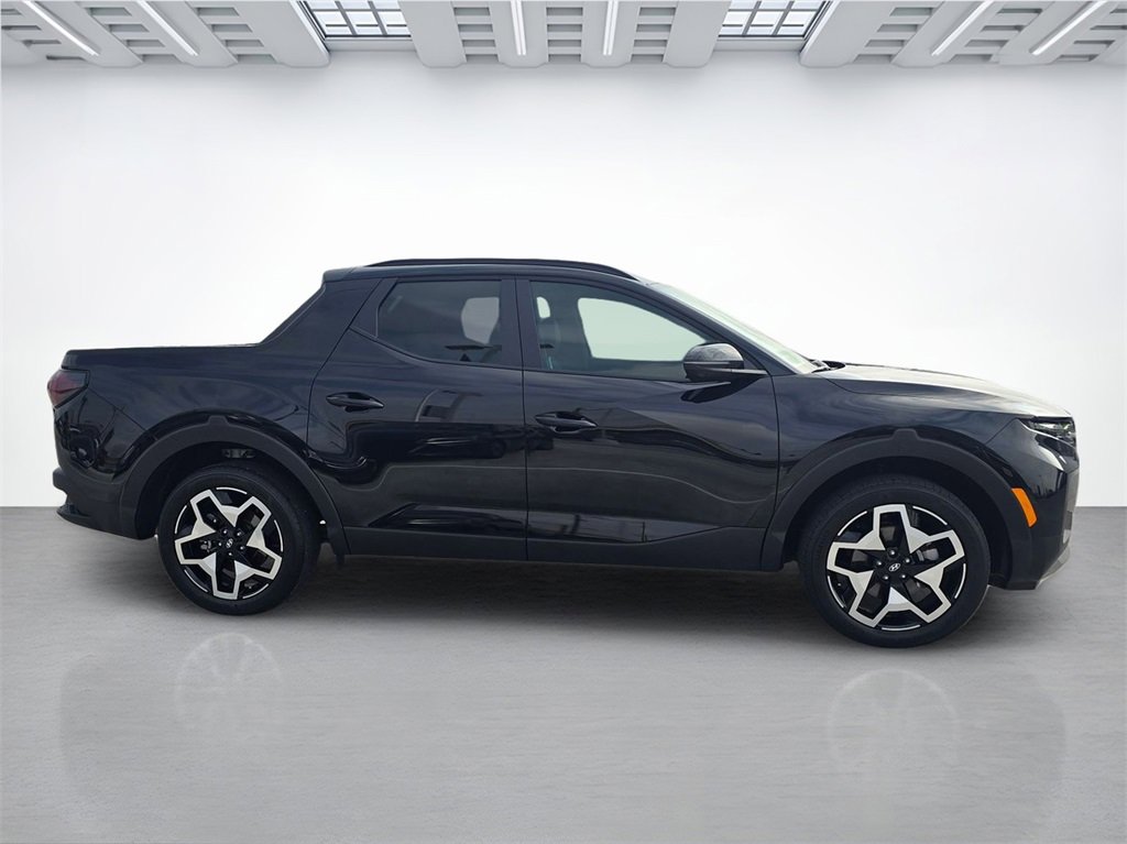 Used 2024 Hyundai Santa Cruz Limited image 2
