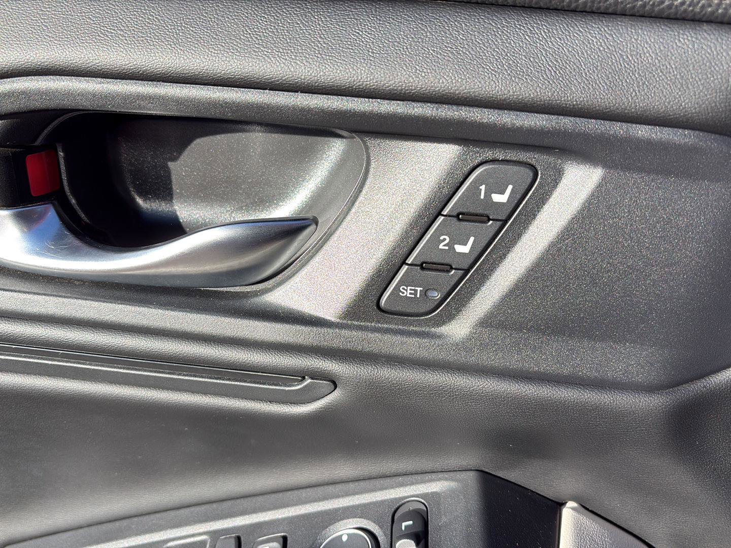 Used 2024 Honda Accord EX-L image 9