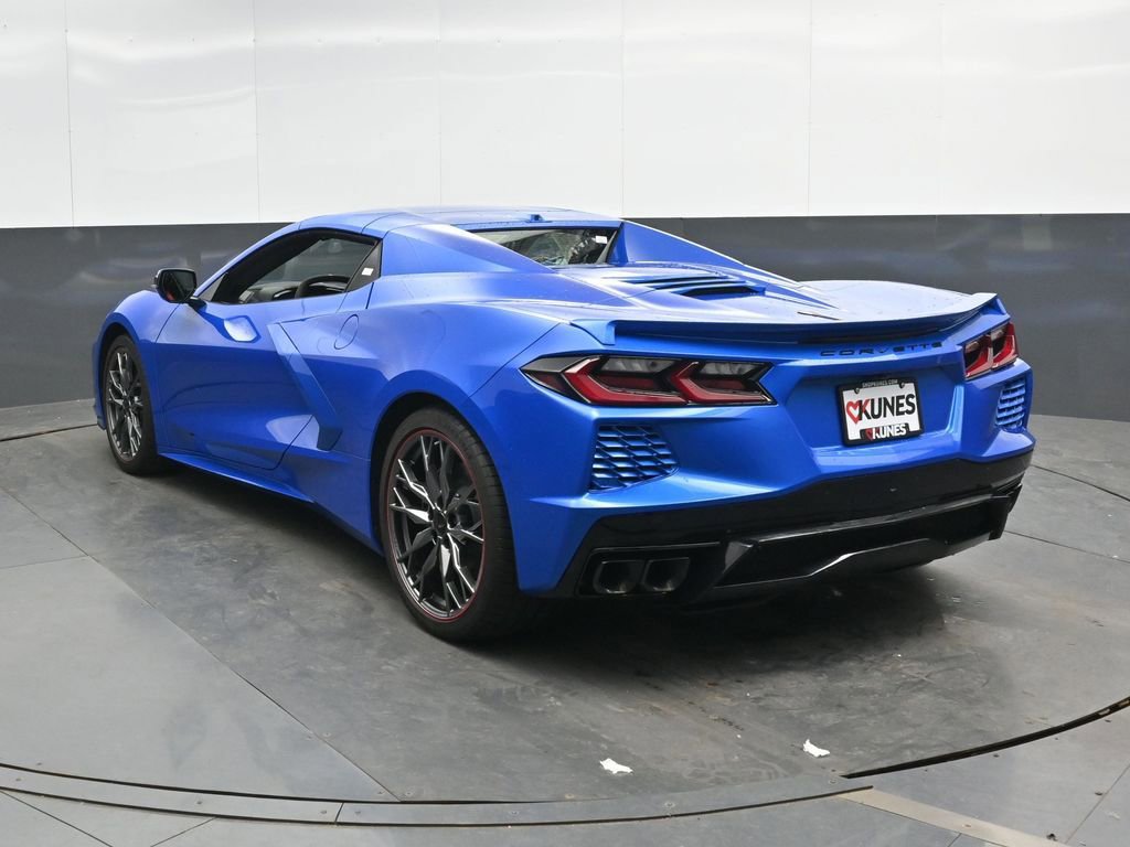 Used 2024 Chevrolet Corvette Stingray Premium Conv w/ Stealth Interior Trim Package RWD image 10
