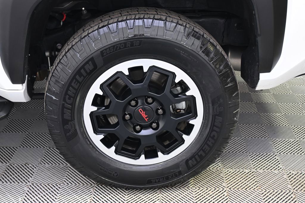 Used 2025 Toyota 4Runner TRD Off-Road image 20