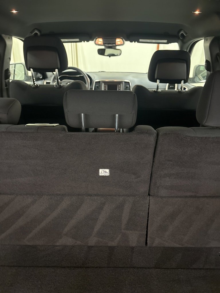 Used 2017 Jeep Grand Cherokee Laredo w/ Quick Order Package 23E image 26