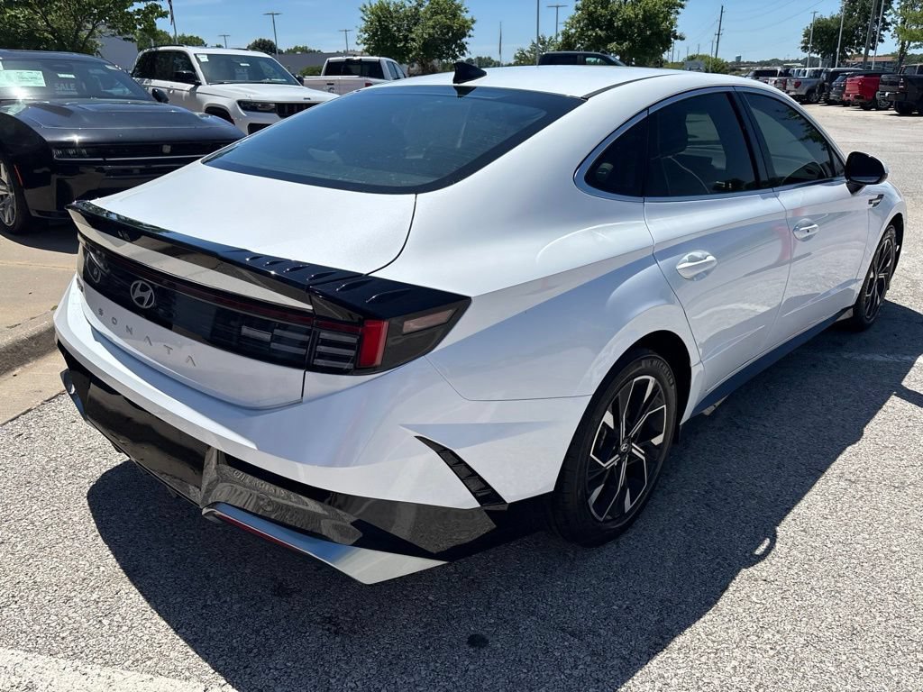 Used 2024 Hyundai Sonata SEL FWD image 24
