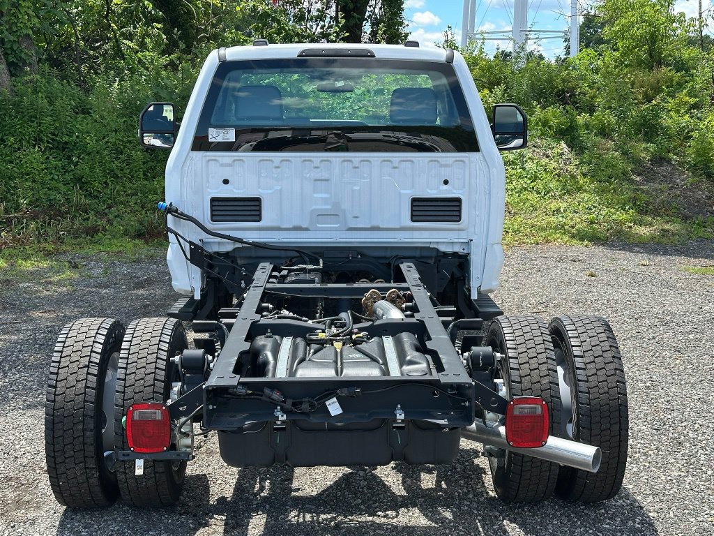 New 2026 Ford F550 4x4 Regular Cab Super Duty image 19