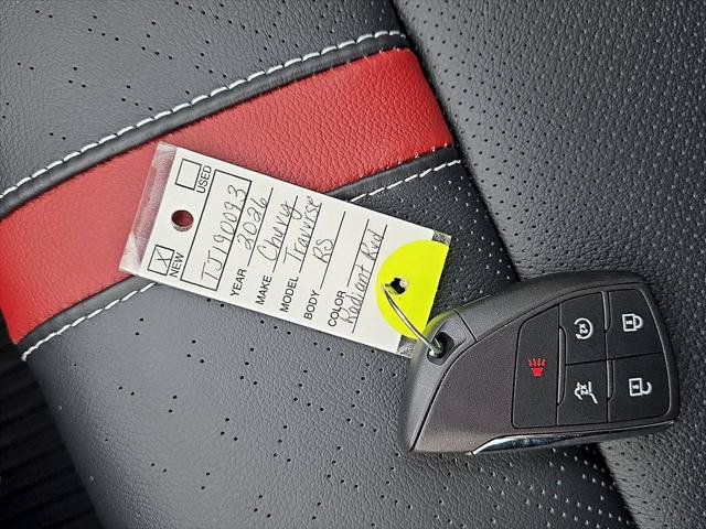 New 2026 Chevrolet Traverse RS w/ LPO, Floor Liner Package FWD image 37