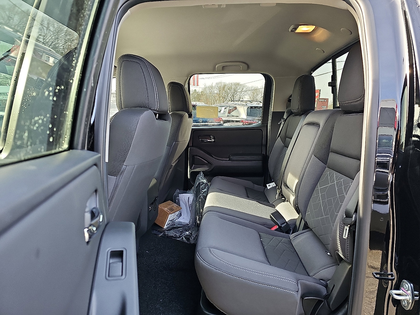 New 2026 Nissan Frontier SV w/ SV Convenience Package image 6