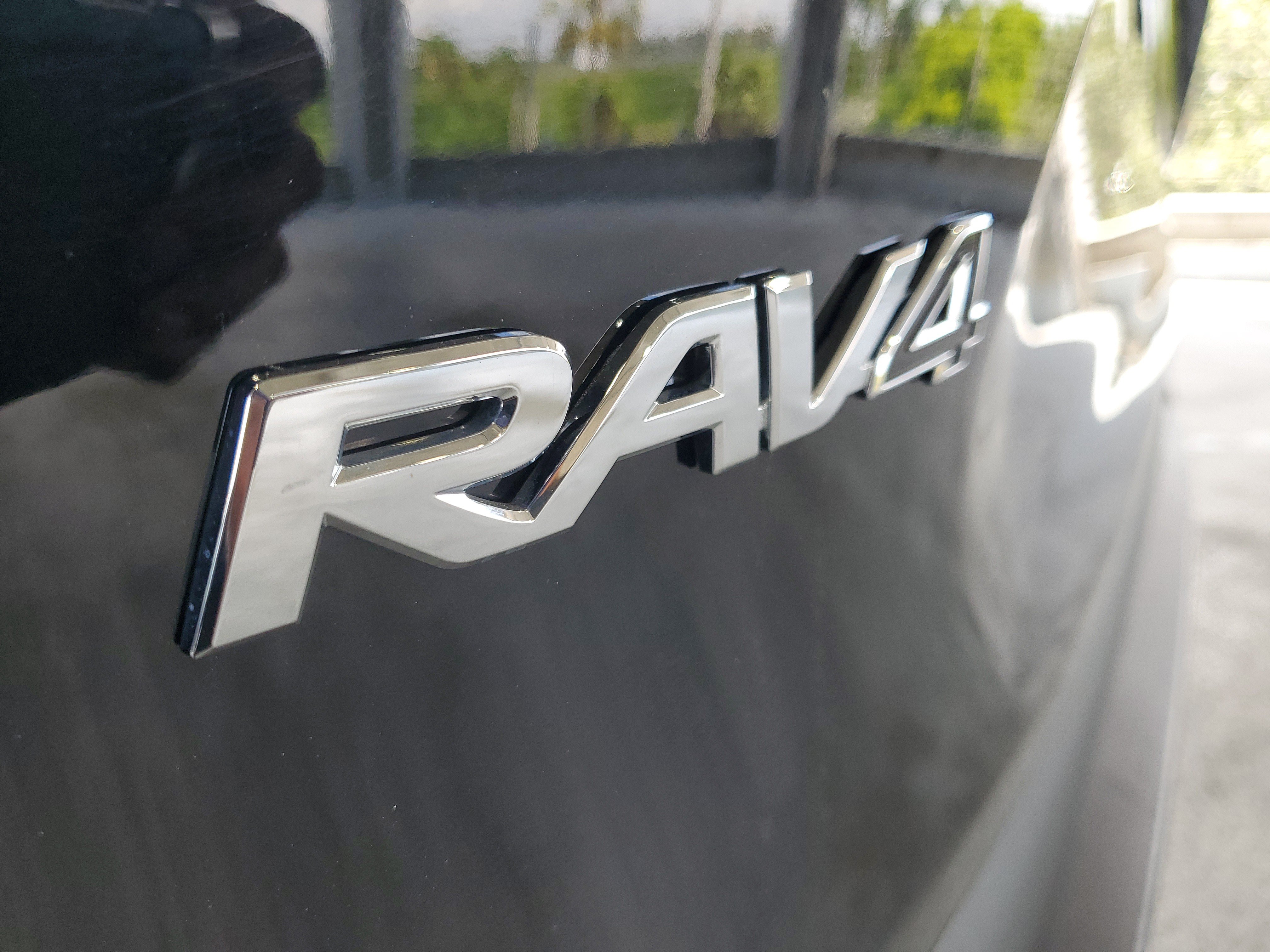 Used 2019 Toyota RAV4 Limited w/ All Weather Liner Package AWD/4WD image 6