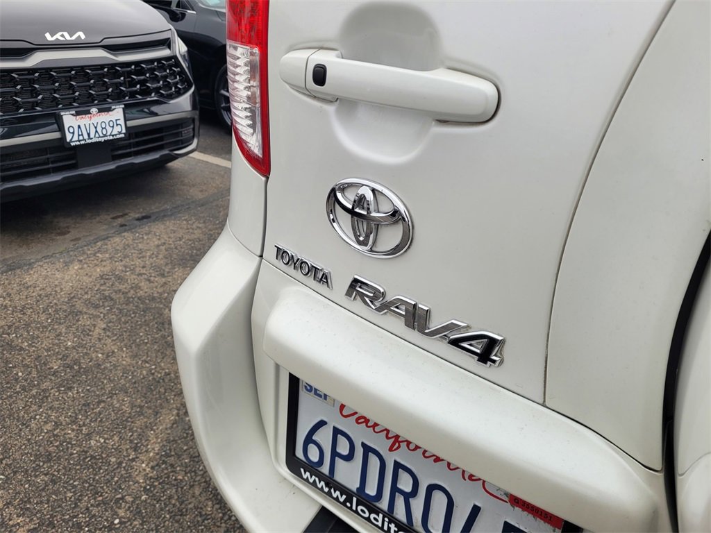 Used 2010 Toyota RAV4 Limited image 6