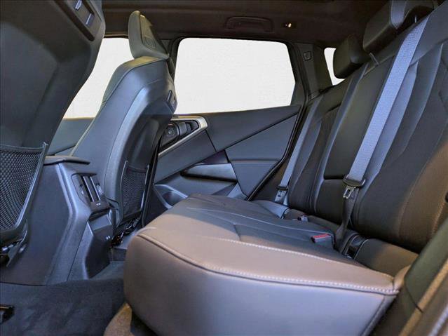 Used 2025 BMW X3 xDrive30i w/ Convenience Package image 17