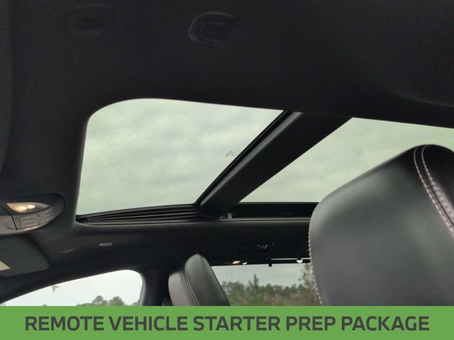 Used 2025 Chrysler Pacifica Limited image 17