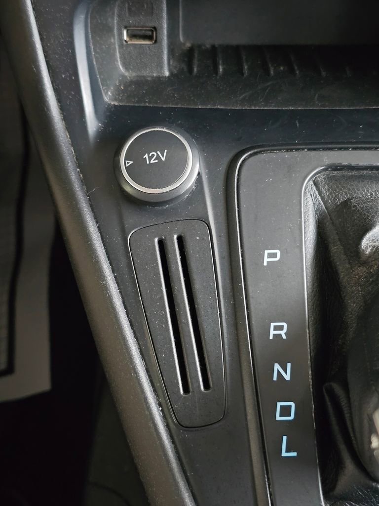 Used 2016 Ford Focus SE image 21