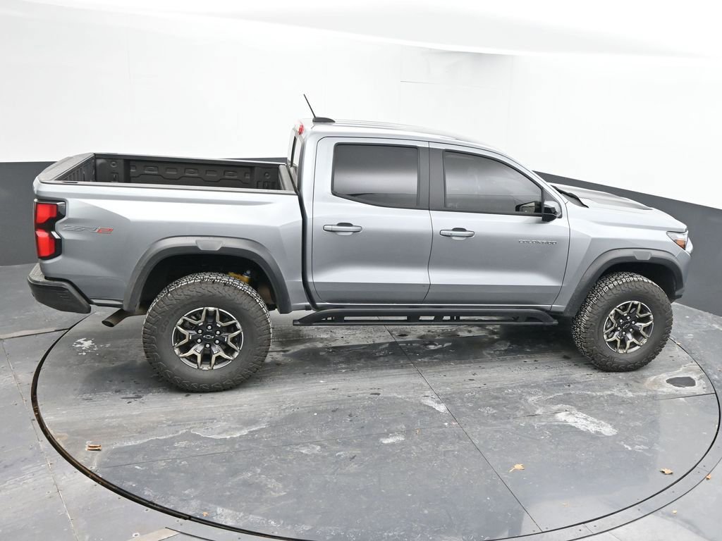 Used 2024 Chevrolet Colorado ZR2 w/ ZR2 Convenience Package III image 43