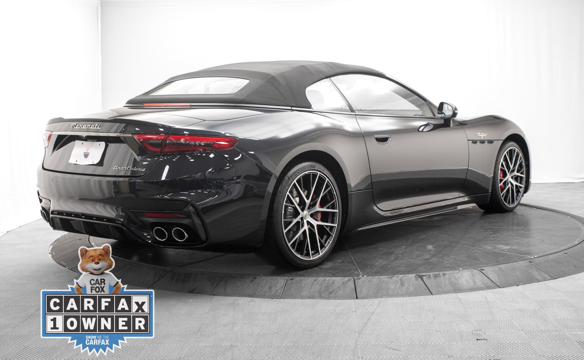 Used 2024 Maserati GranCabrio Trofeo AWD/4WD image 11