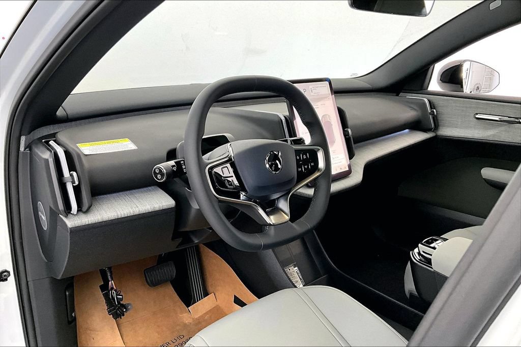 New 2026 Volvo EX30 Ultra w/ Protection Package AWD/4WD image 23