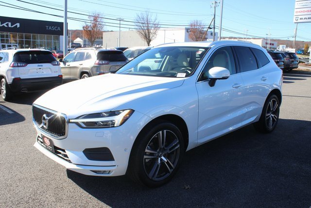 Used 2018 Volvo XC60 T6 Momentum w/ Advanced Package image 2