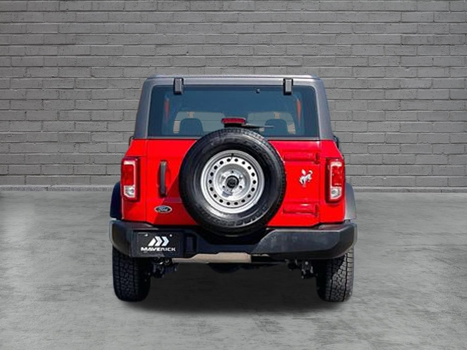Used 2023 Ford Bronco 2-Door AWD/4WD video 3