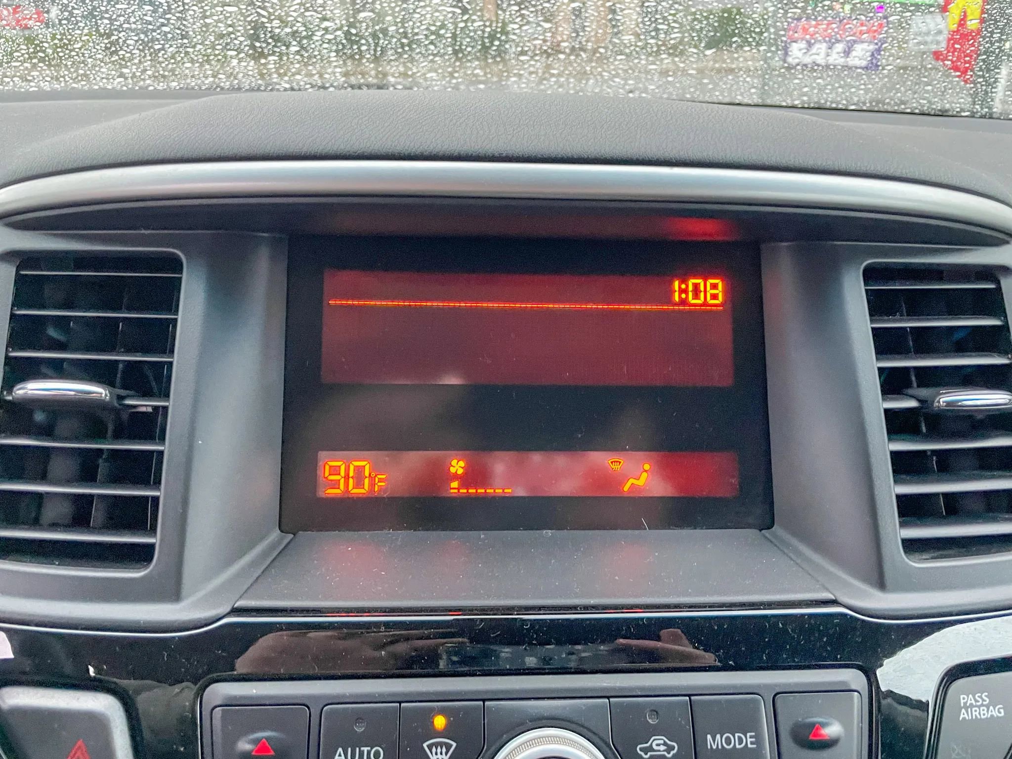 Used 2014 Nissan Pathfinder S image 19