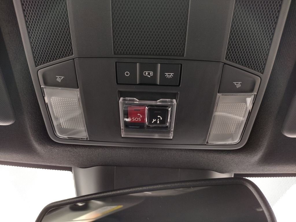 New 2026 Mitsubishi Eclipse Cross Black Edition image 20