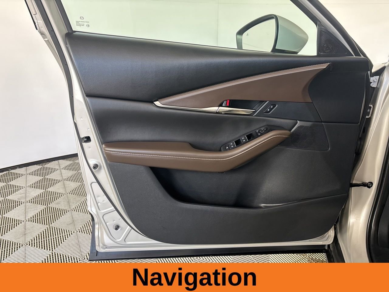 Used 2023 MAZDA CX-30 AWD 2.5 S w/ Premium Package image 8