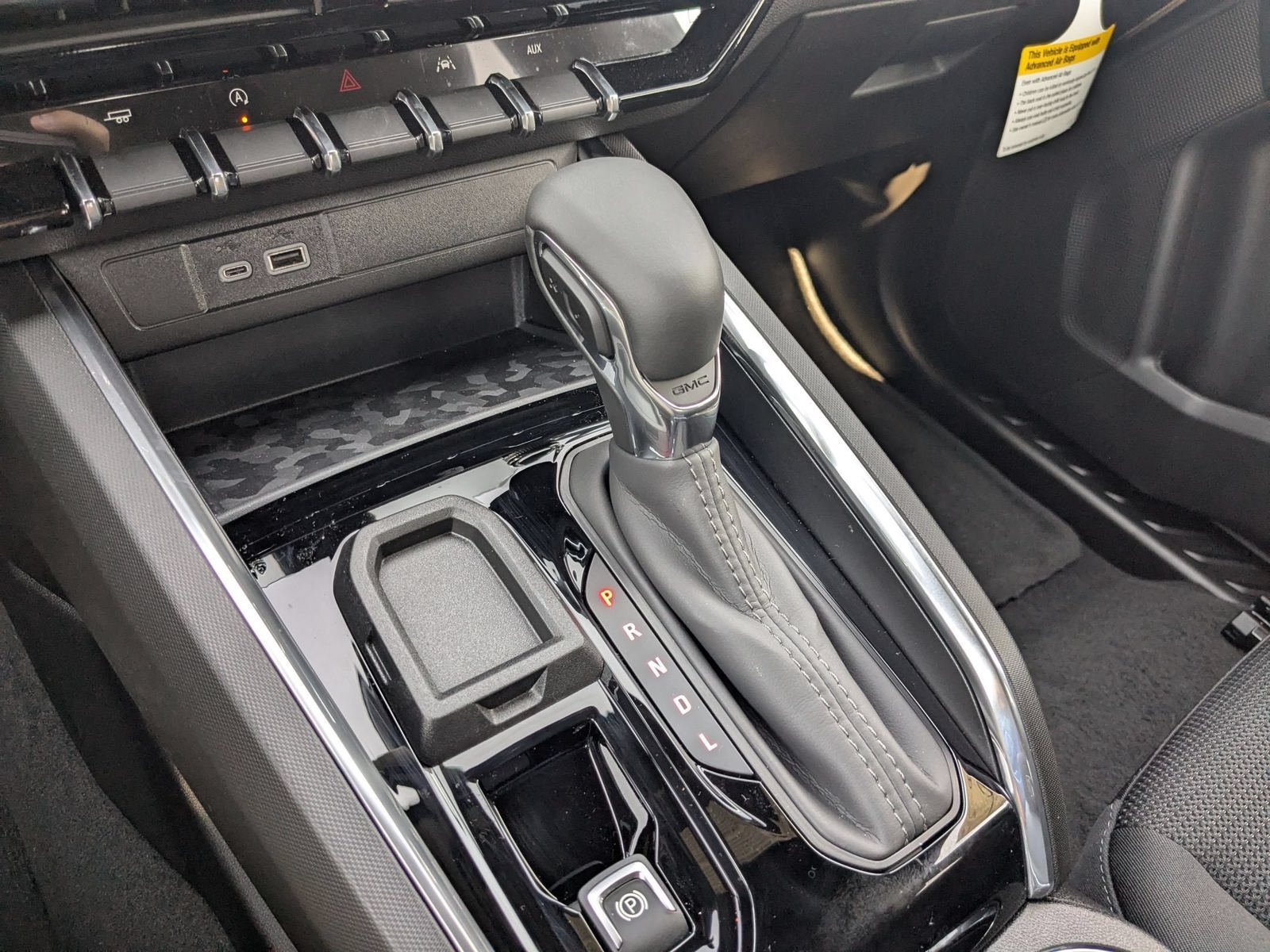 New 2026 GMC Canyon Elevation w/ Convenience Package RWD image 15