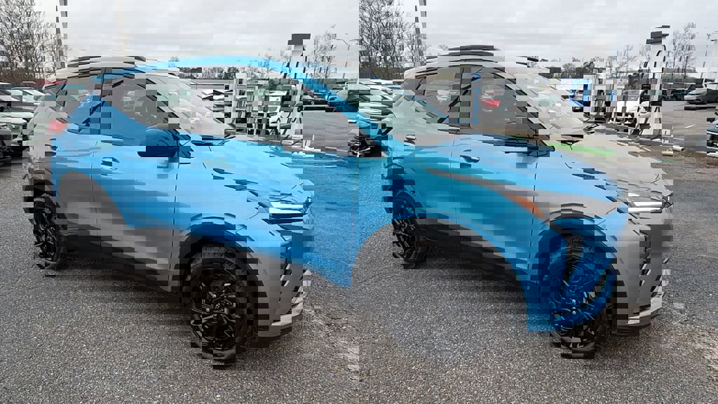 New 2027 Chevrolet Bolt RS w/ Technology Package image 3