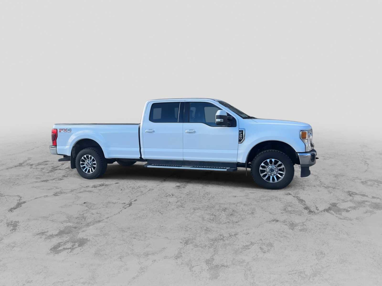 Used 2020 Ford F350 Lariat w/ FX4 Off-Road Package image 9