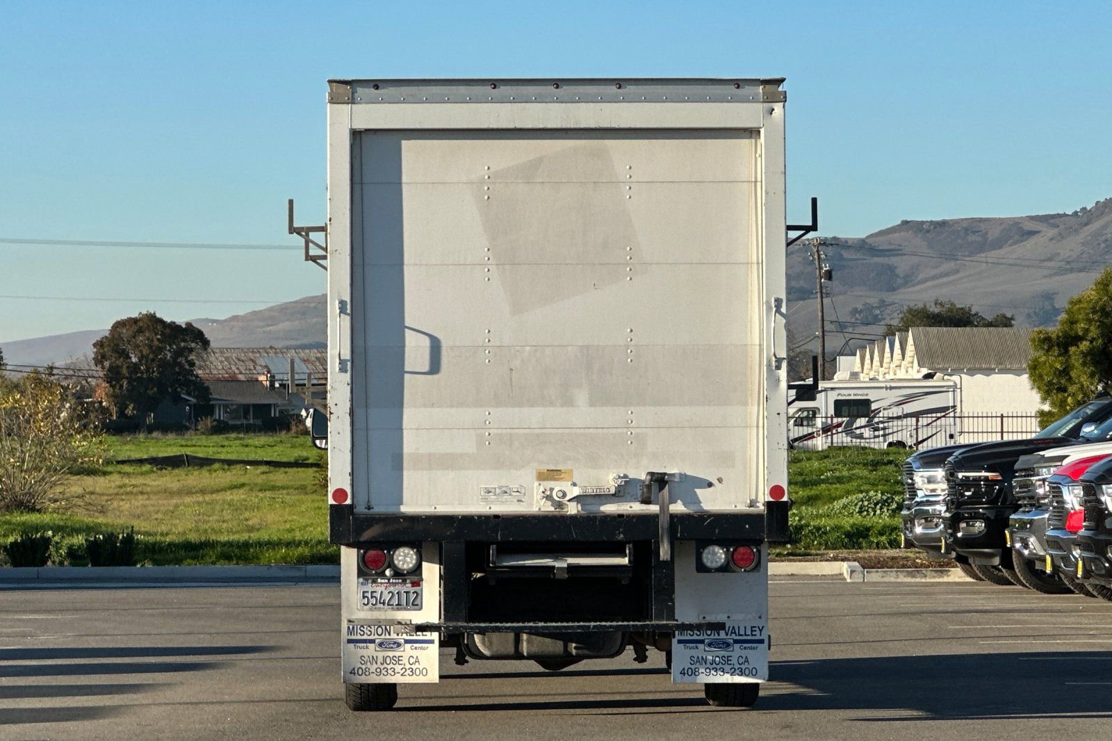 Used 2019 Ford E-350 and Econoline 350 Super Duty w/ Power Windows & Locks Group image 5