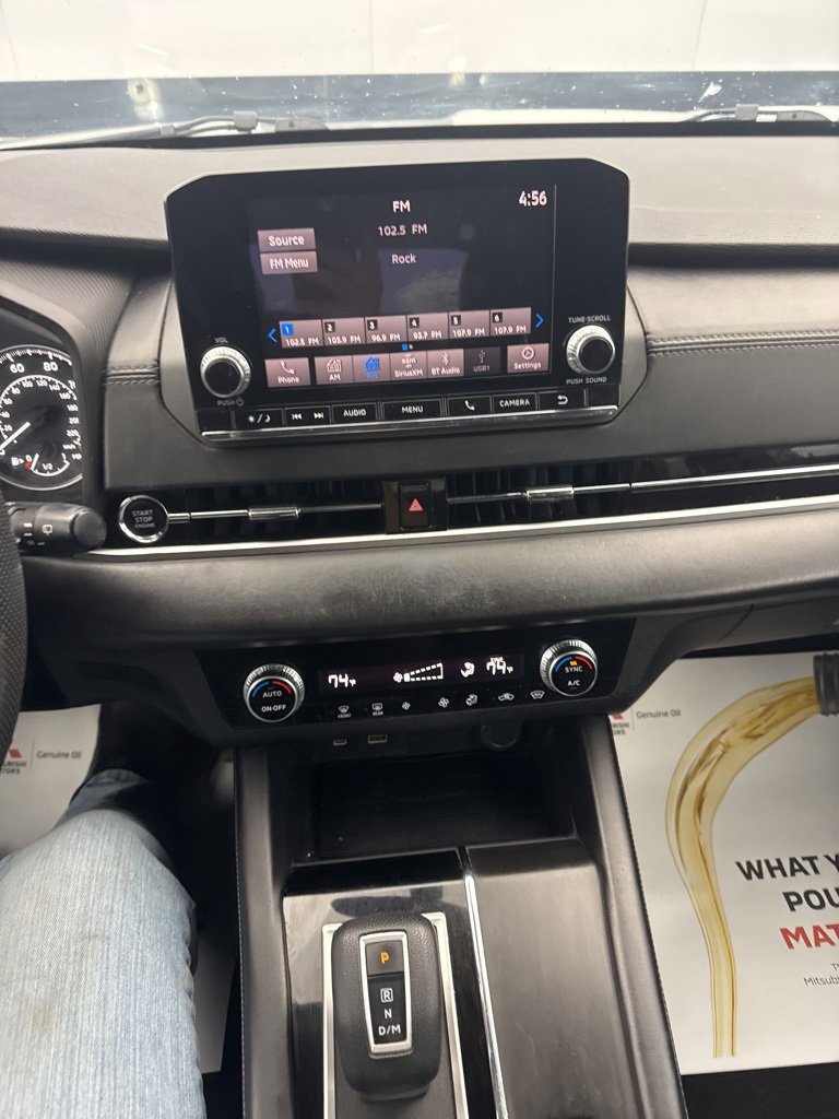 Used 2022 Mitsubishi Outlander ES image 21