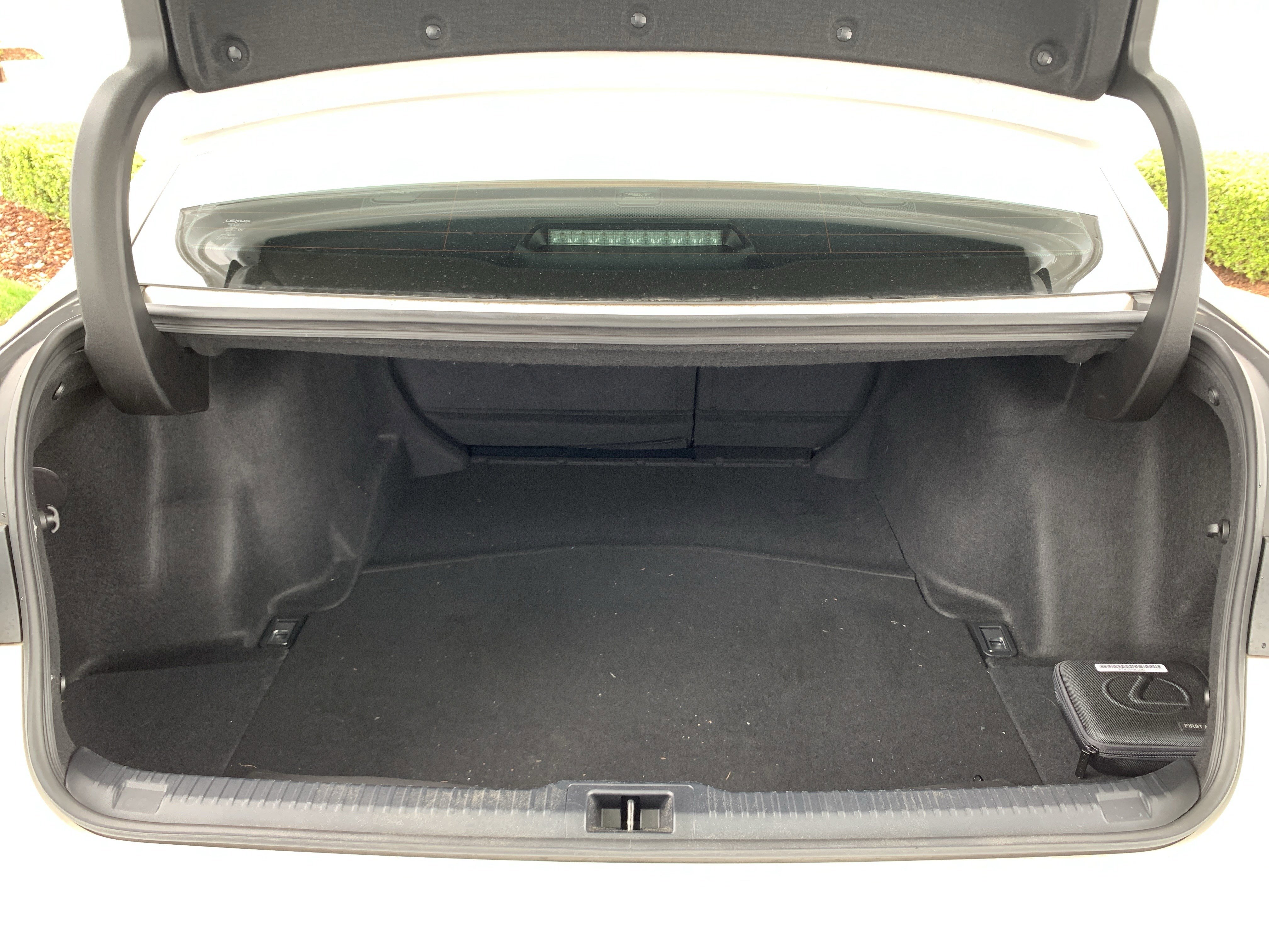 Used 2023 Lexus IS 300 w/ Premium Package RWD image 34