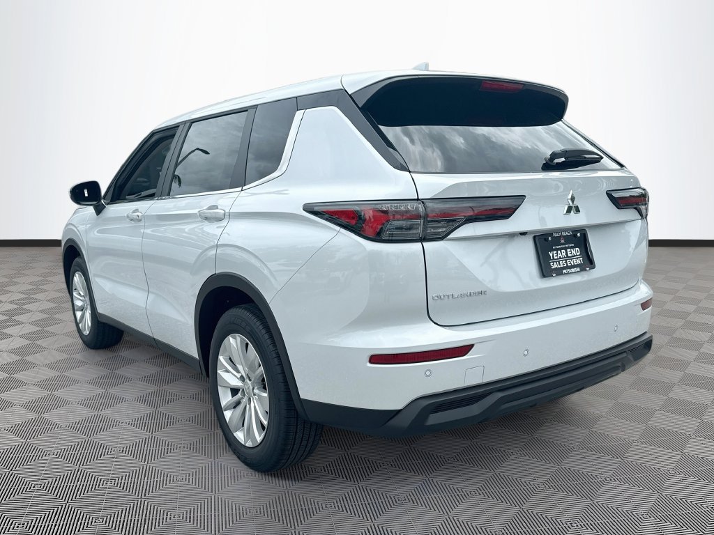 New 2026 Mitsubishi Outlander ES FWD image 7