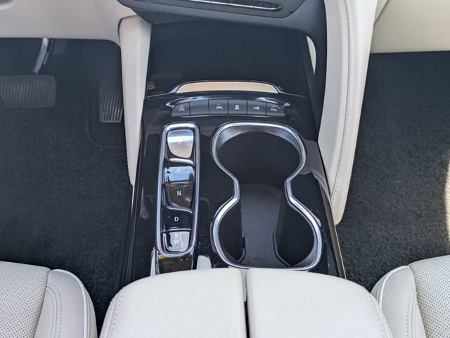 Used 2023 Buick Envision Avenir image 22