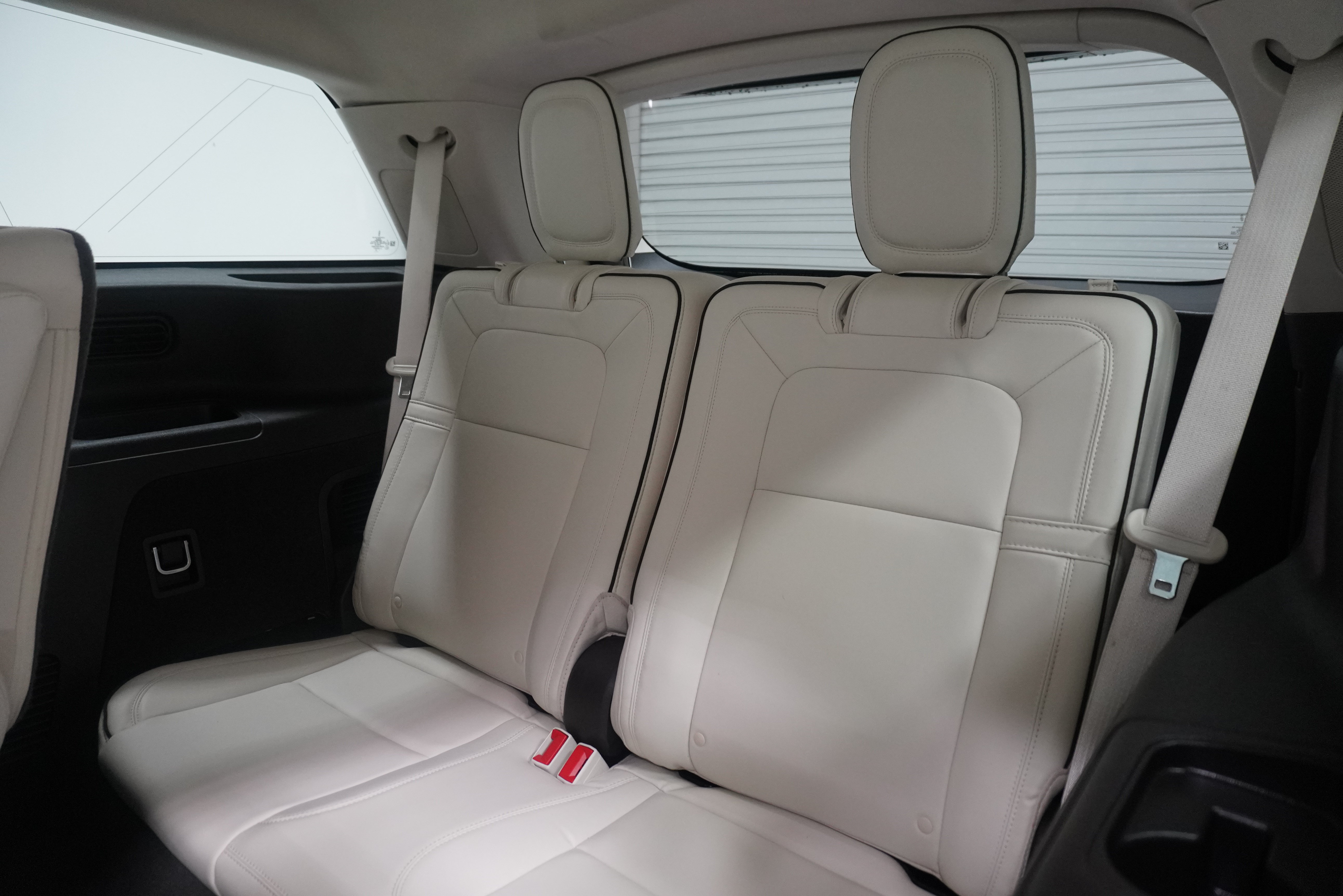 Used 2020 Lincoln Aviator Black Label Grand Touring w/ Class IV Trailer Tow Package AWD/4WD image 14