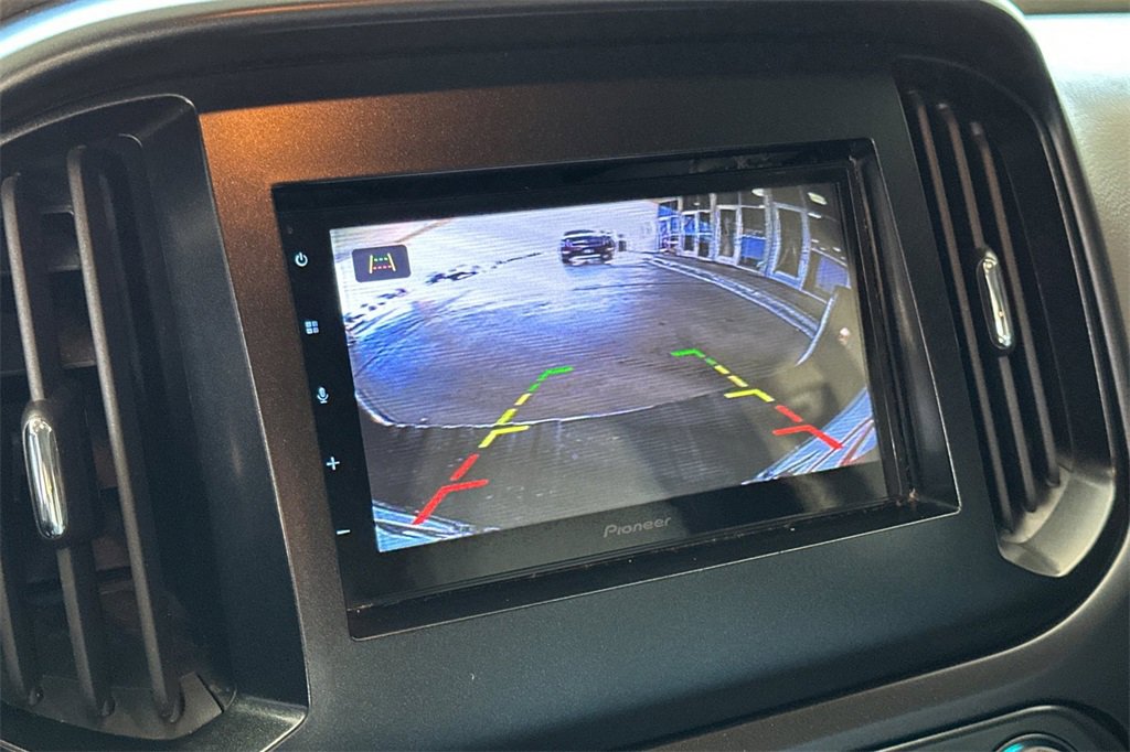 Used 2017 GMC Canyon 2WD Crew Cab w/ Convenience Package image 22