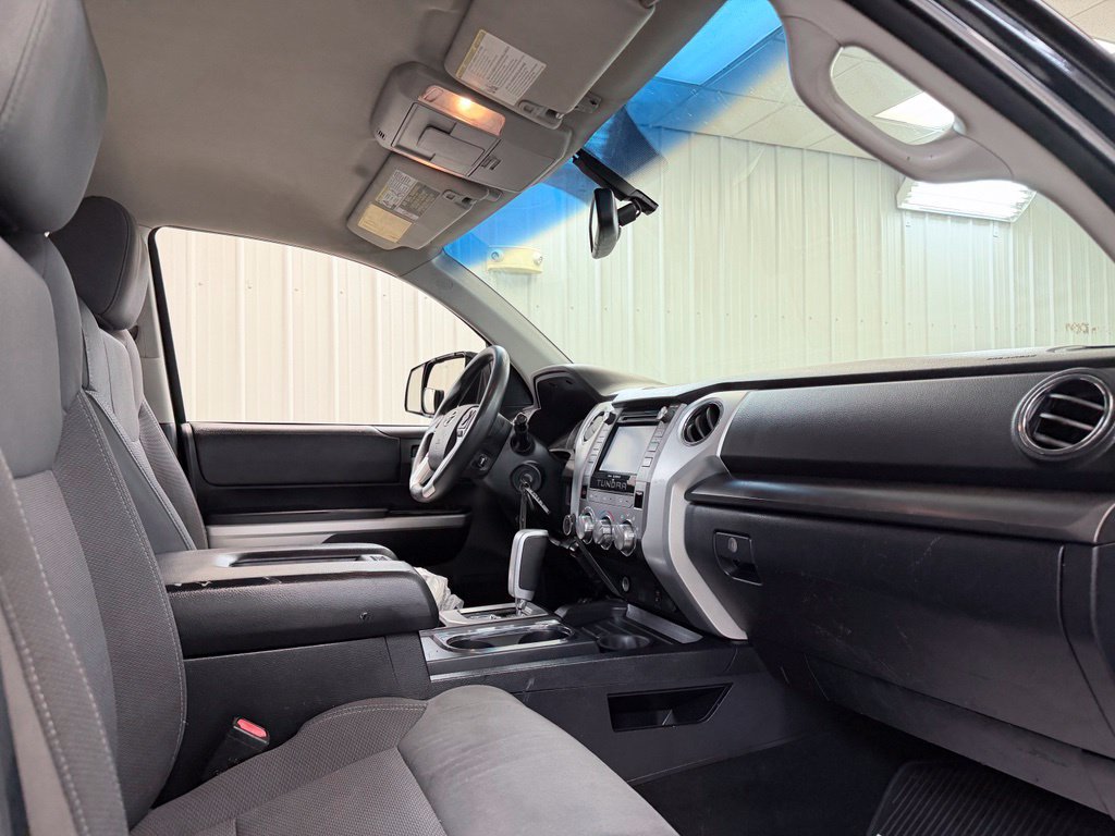 Used 2014 Toyota Tundra SR5 AWD/4WD image 35