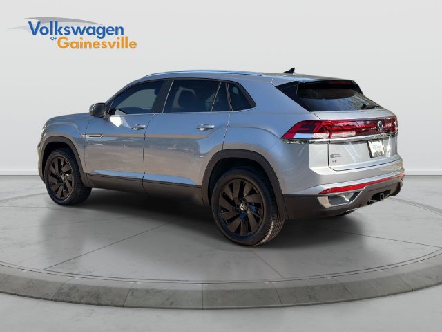 Used 2026 Volkswagen Atlas Cross Sport SE FWD image 6