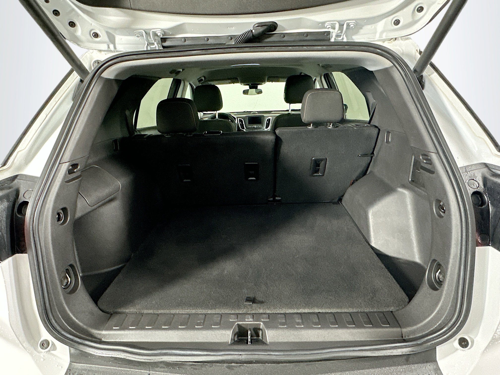 Used 2023 Chevrolet Equinox LT image 29