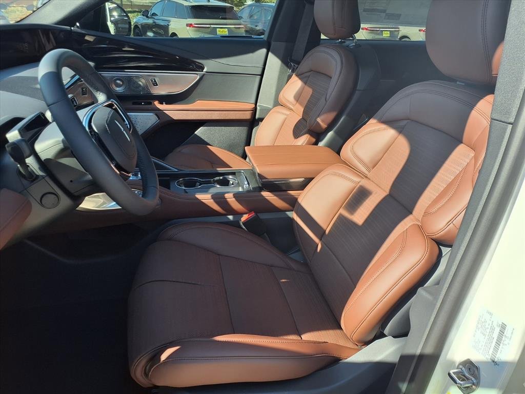 New 2026 Lincoln Nautilus Reserve image 11