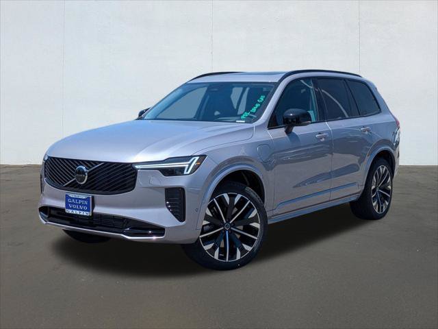 New 2026 Volvo XC90 T8 Ultra w/ Protection Package