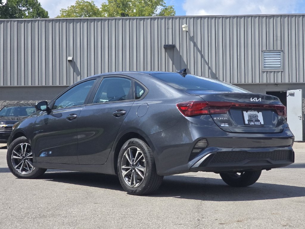 Used 2023 Kia Forte LXS FWD image 11