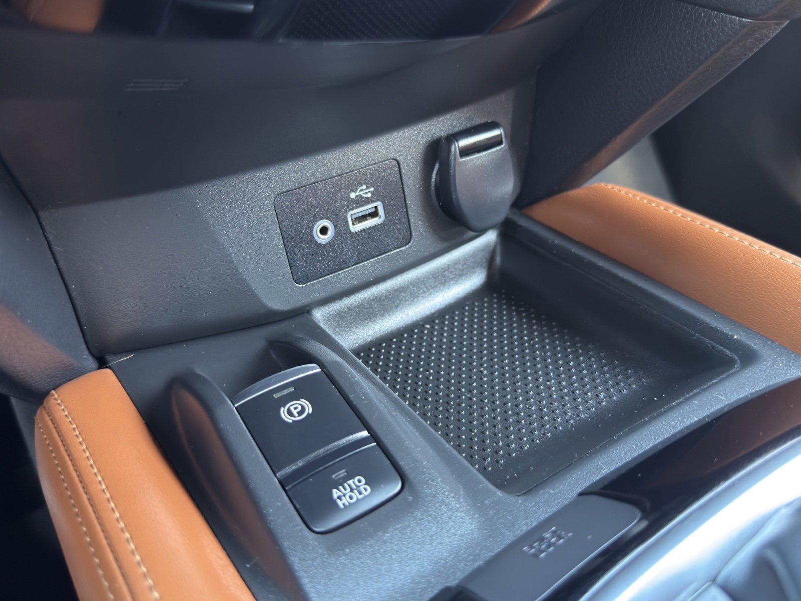 Used 2018 Nissan Rogue SL w/ Premium Package image 39