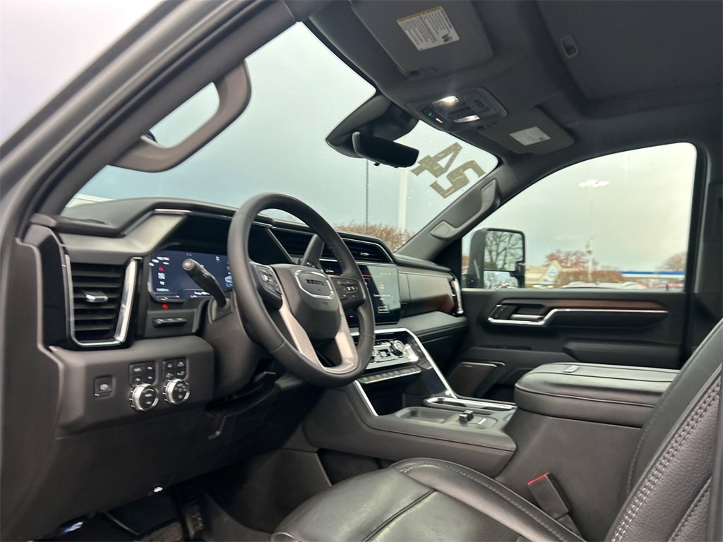 Certified 2024 GMC Sierra 2500 Denali w/ Denali Reserve Package image 17