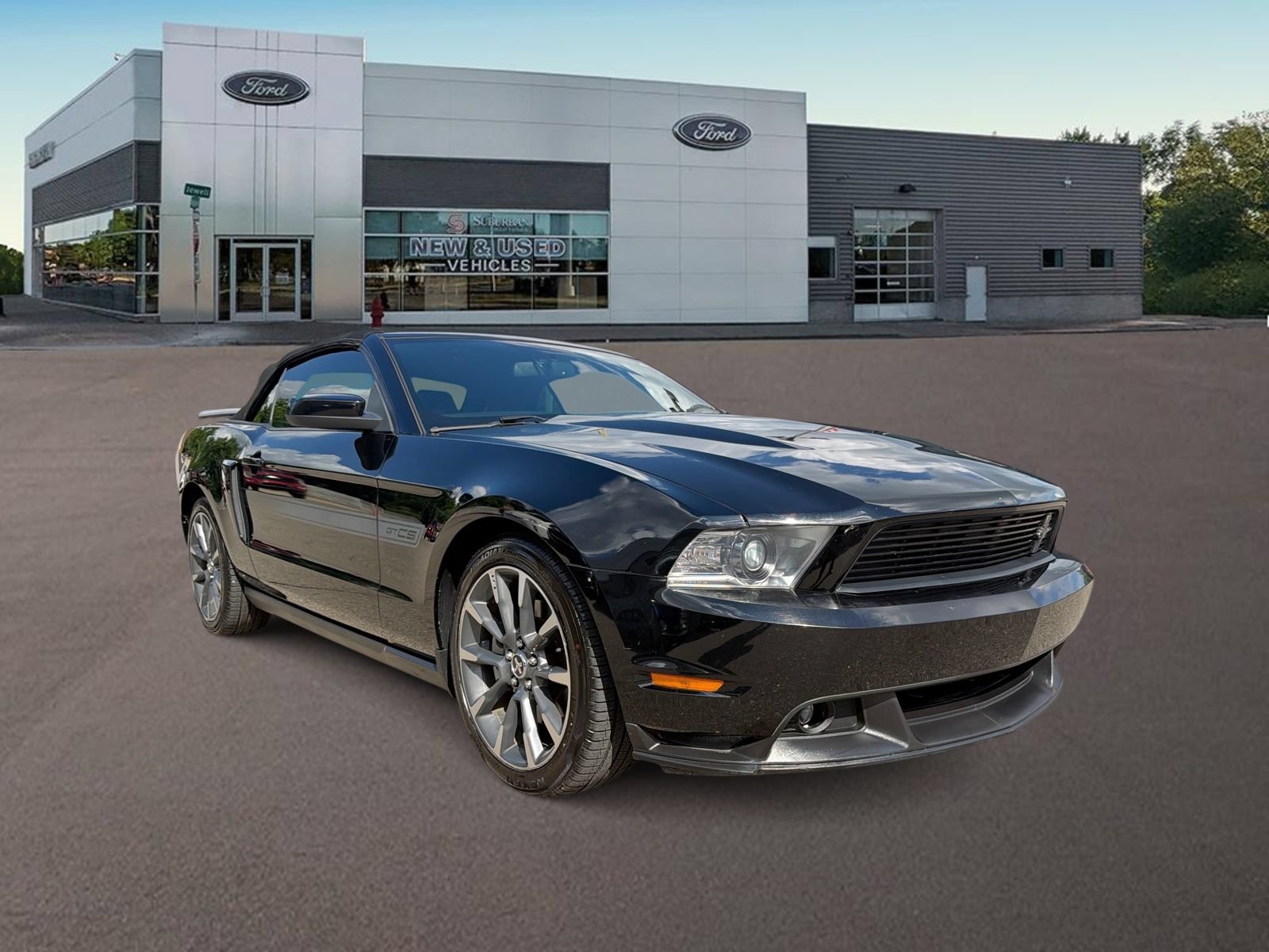 Used 2012 Ford Mustang GT Premium w/ Electronics Pkg RWD video 2