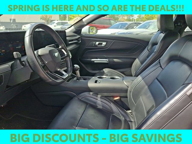 Used 2024 Ford Mustang Premium image 14