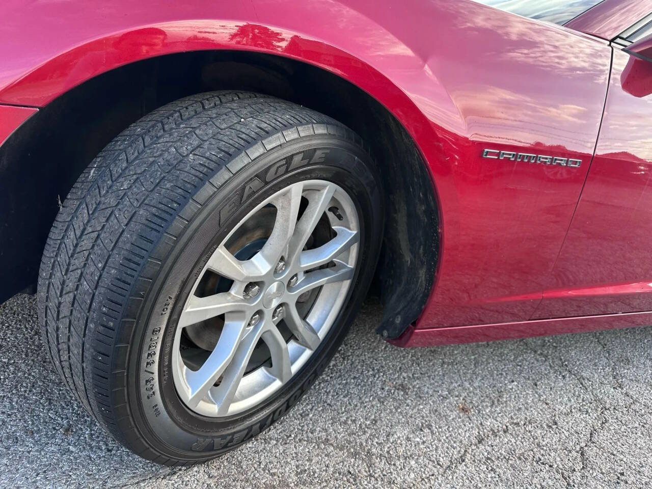 Used 2015 Chevrolet Camaro LS image 17