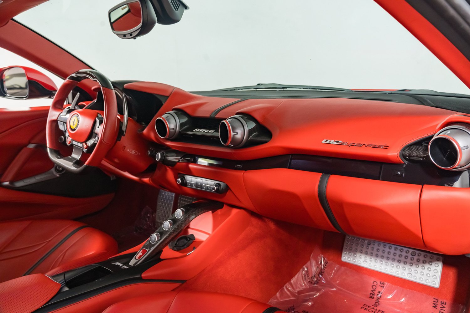 Used 2018 Ferrari 812 Superfast RWD image 29