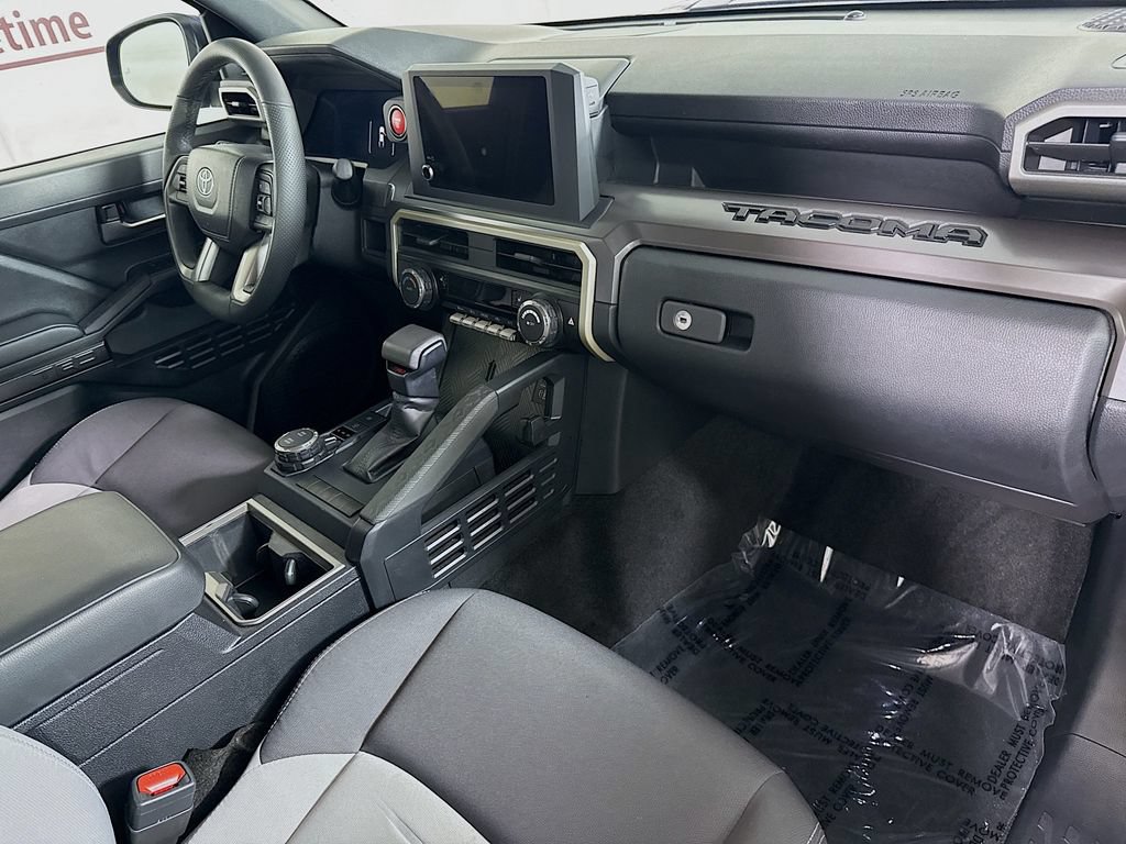 Certified 2025 Toyota Tacoma TRD Sport AWD/4WD image 33