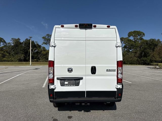 New 2026 RAM ProMaster 2500 w/ Convenience Group image 4