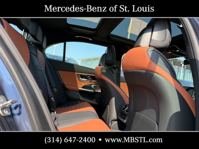New 2026 Mercedes-Benz C 300 4MATIC Sedan image 7