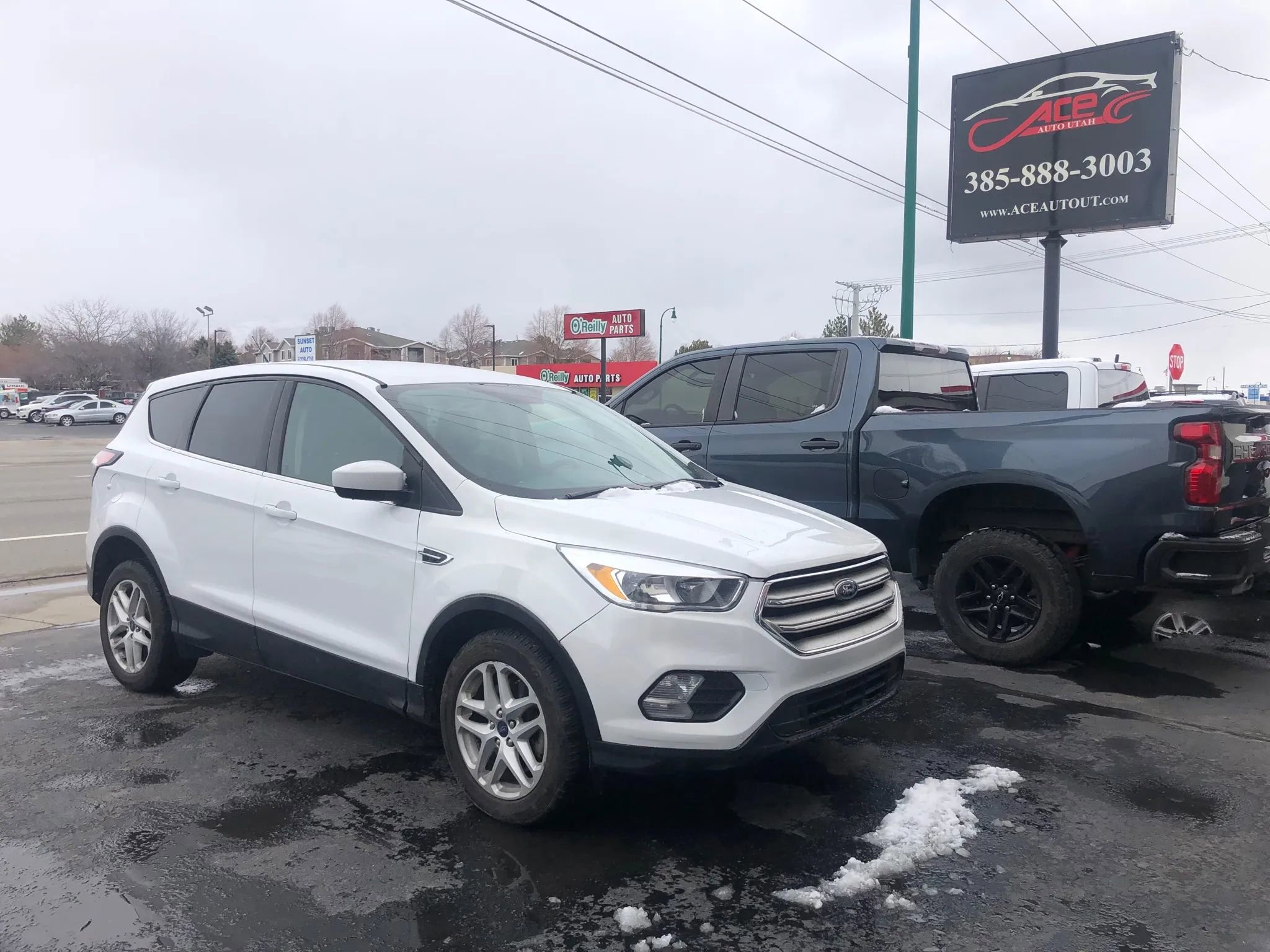 Used 2017 Ford Escape SE