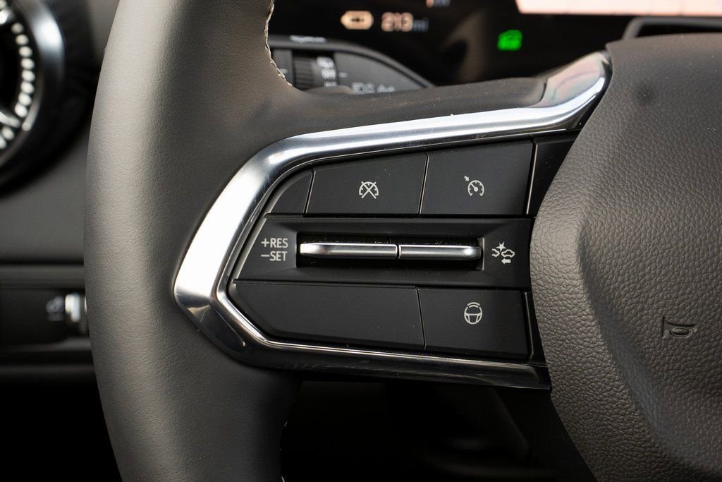 New 2025 Chevrolet Blazer EV LT w/ Super Cruise Package image 29